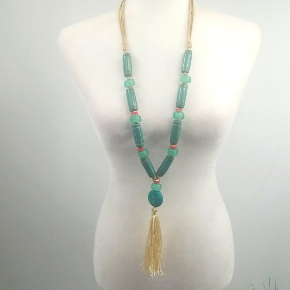 Chico's Jade Stone‎ Necklace wCoral Accents & Cream Tassel